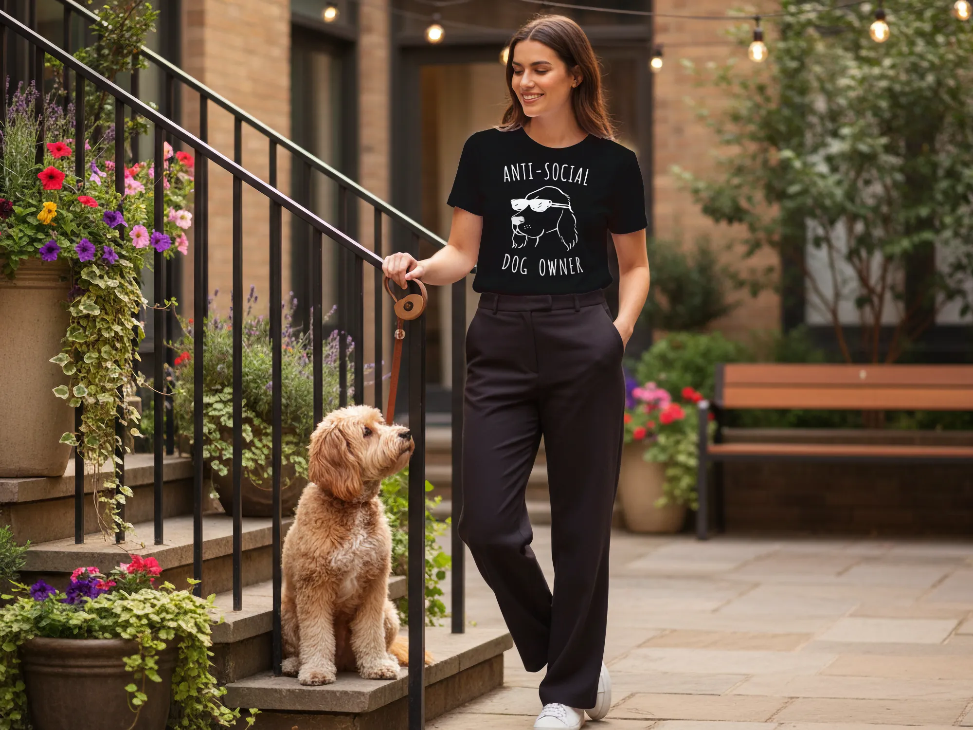 Anti-social dog owner női póló a büszke gazdiknak!